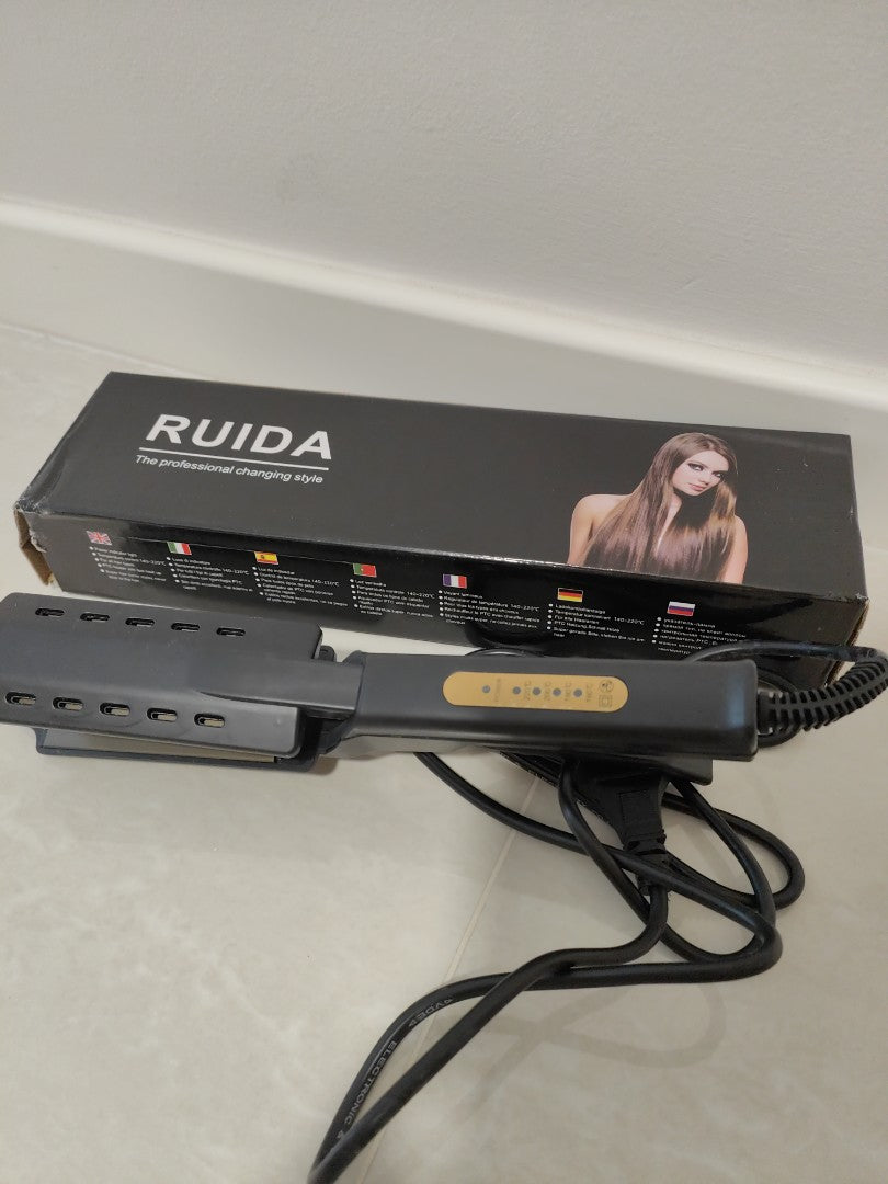 Flat Electric Ionic Hair Straightener - Image 3